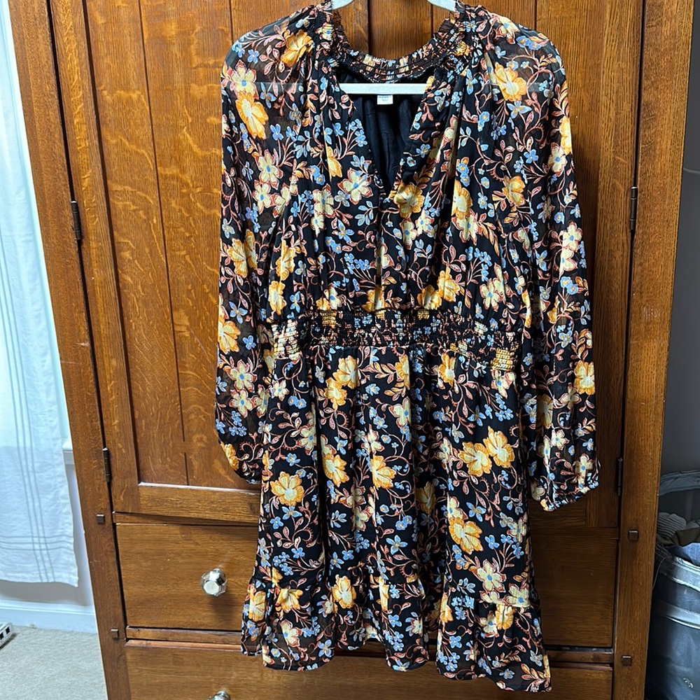 Floral Old Navy dress, new without tags